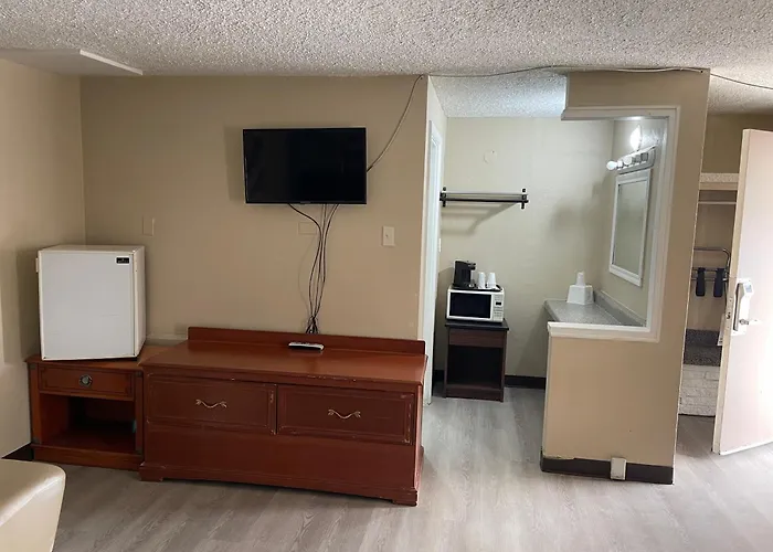 Safari Motel